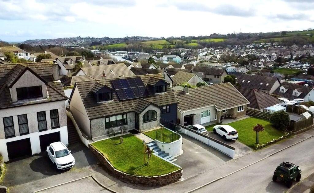 Main image of property: Helland Gardens, Penryn