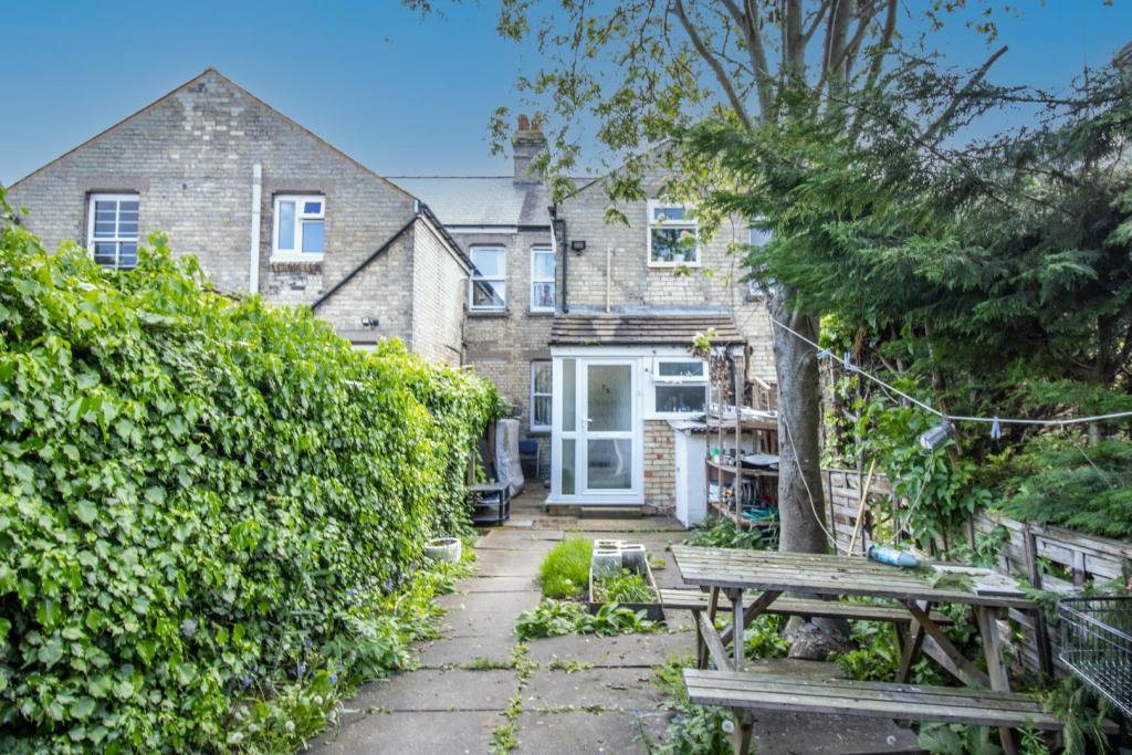 Main image of property: Cowper Road, Cambridge