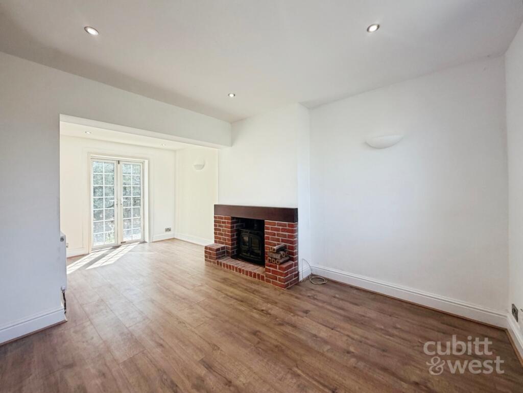House in Havant, Hampshire - View 4