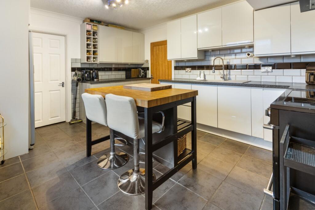 Littleborough Lane, Marton, DN21 photo 3
