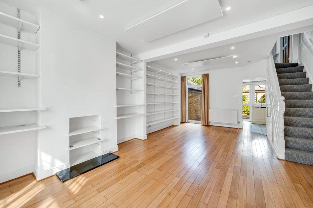 House in London - View 3