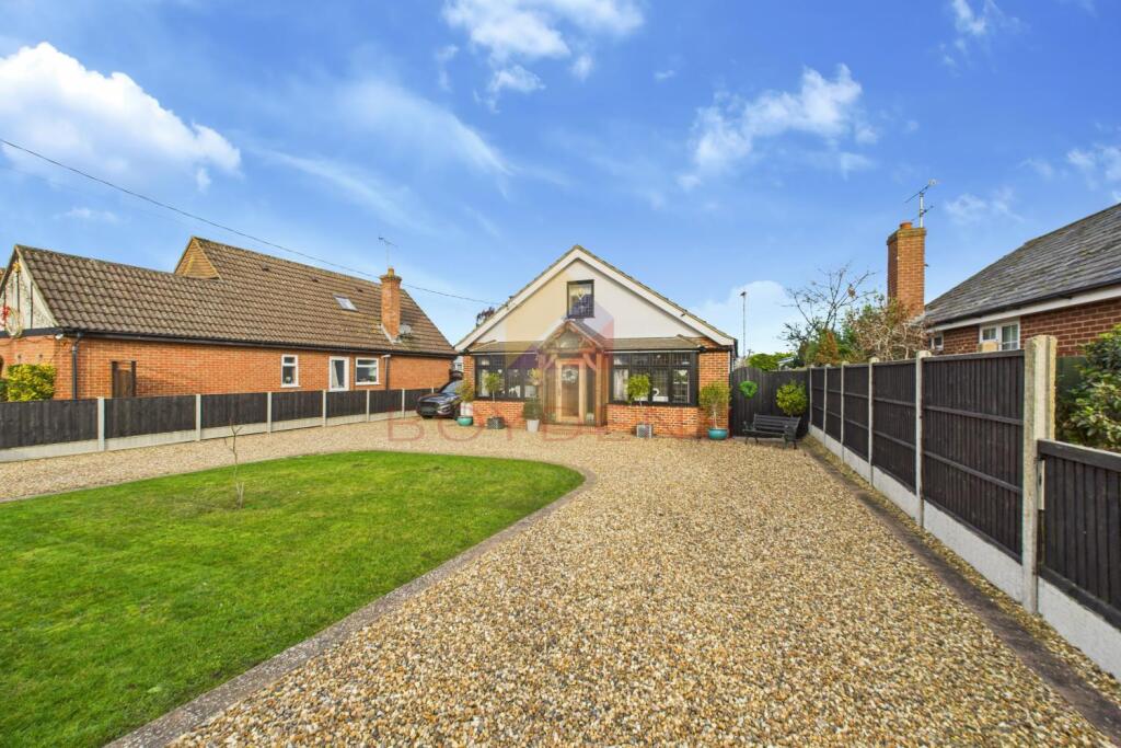 Main image of property: New road, Tiptree, CO5 0HJ