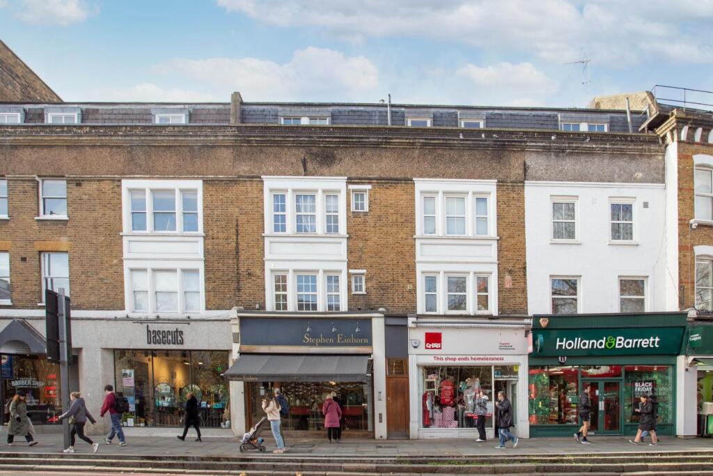 2-bed flat on Upper Street, London, N1, £1,000,000