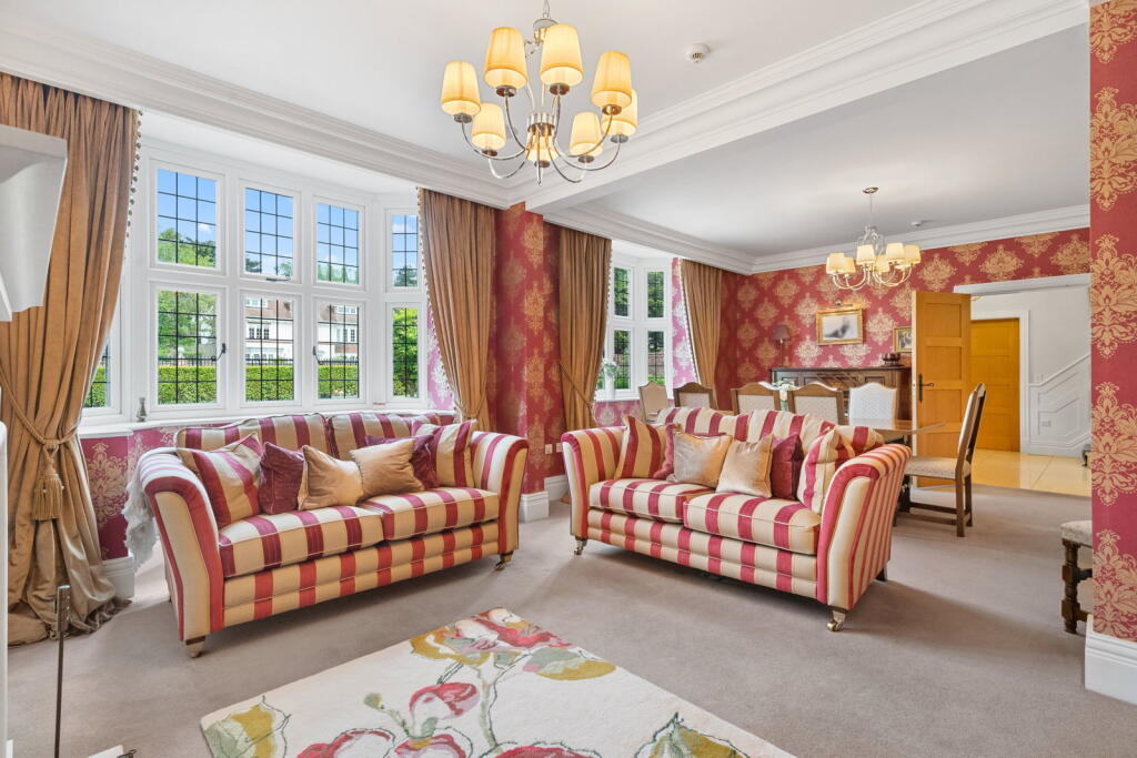 House in Sefton, Liverpool City Region - View 3