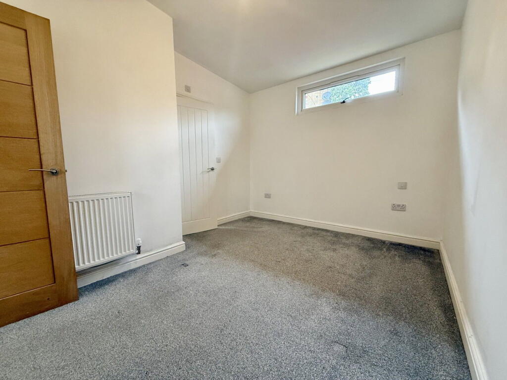 House in Gloucester, Gloucestershire - View 5