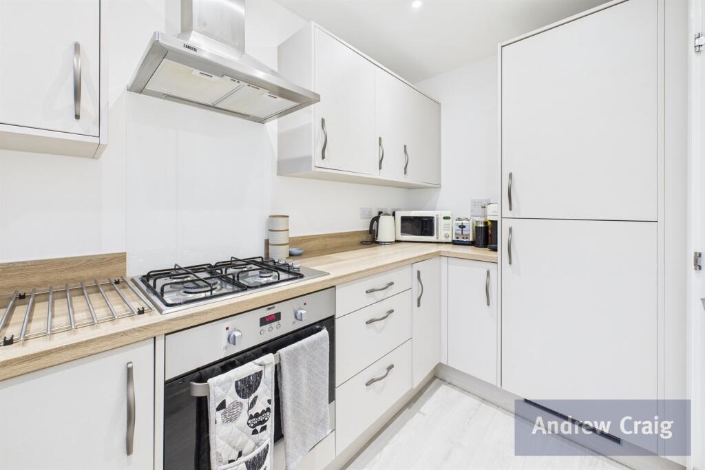 House in Newcastle upon Tyne, Brunswick - View 4