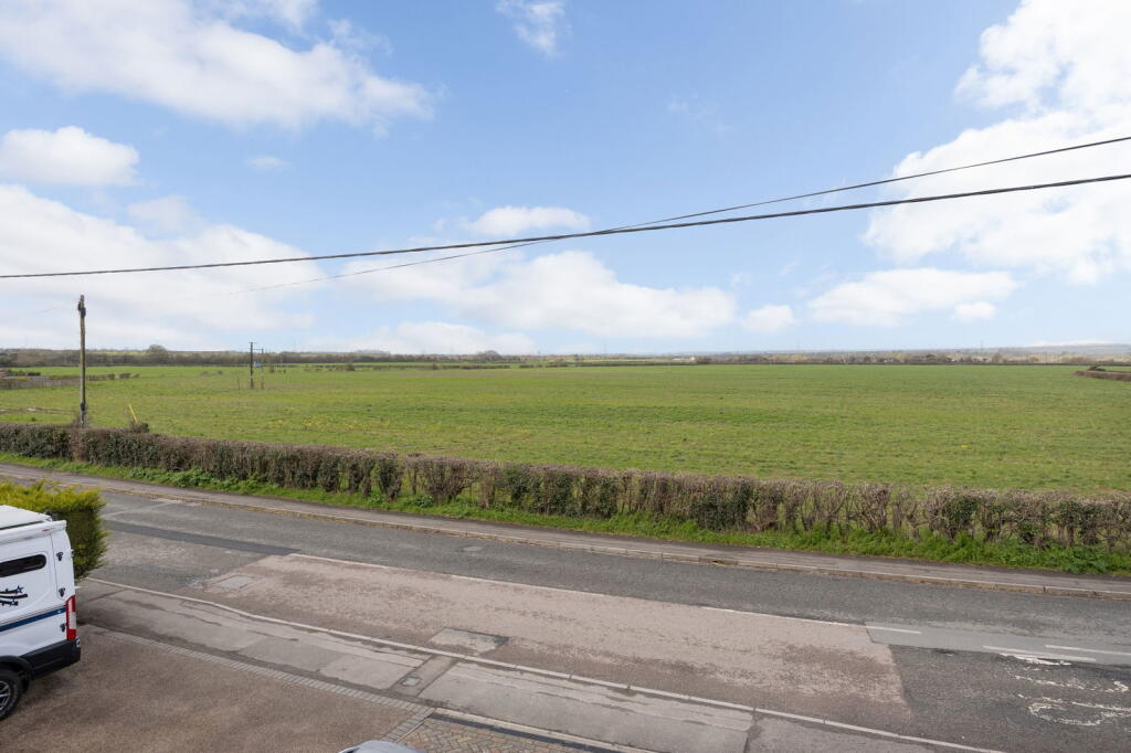 Semington Road, Melksham, Wiltshire, SN12 6EA photo 3