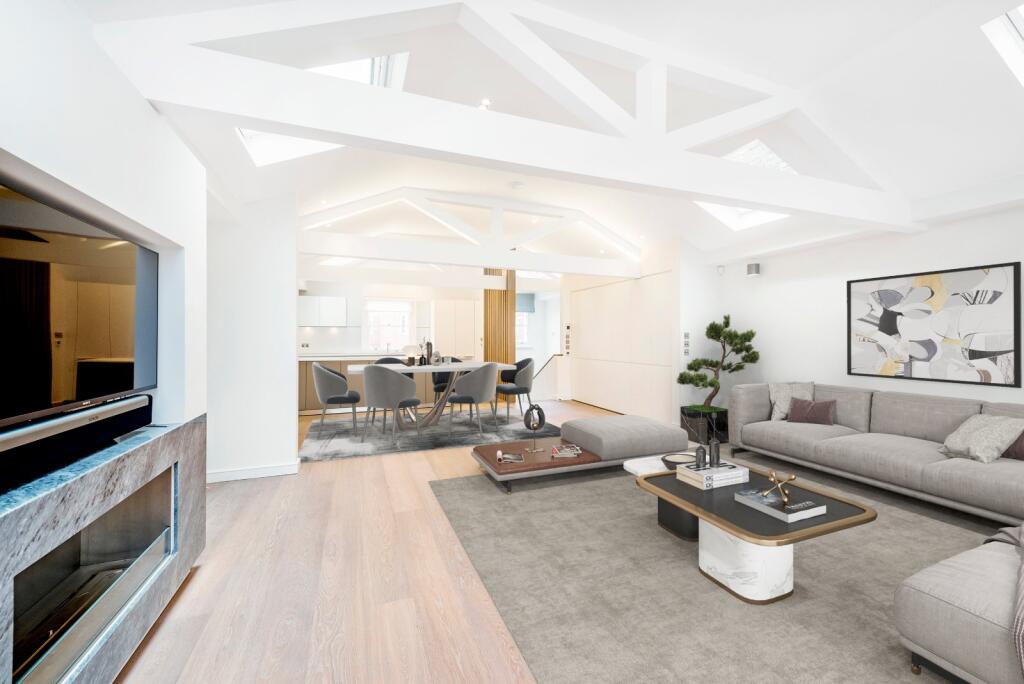 Main image of property: St Georges Square, 
Pimlico, SW1V