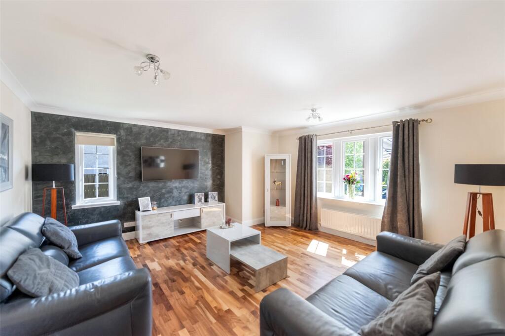 8 Colliers Way, Whins of Milton, FK7 photo 2