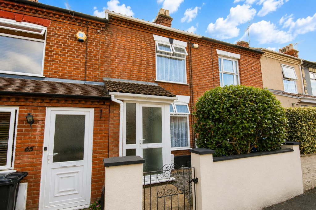 Main image of property: Eade Road, Norwich
