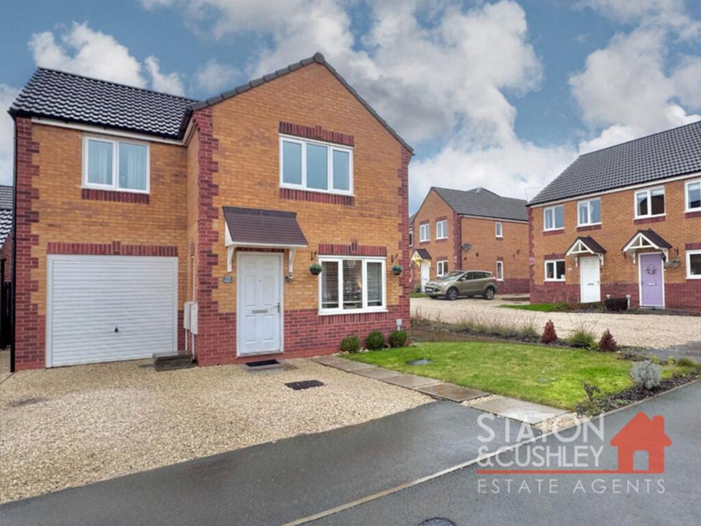 3-bed detached on Primrose Way, Langwith Junction, NG20, £210,000