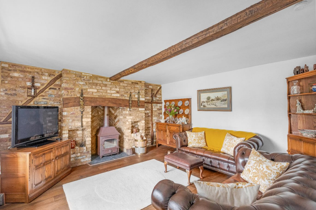 The Green, Little Addington, Kettering - View 5