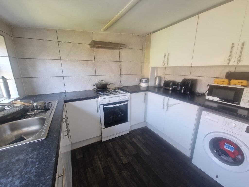 House in Ilford - View 4