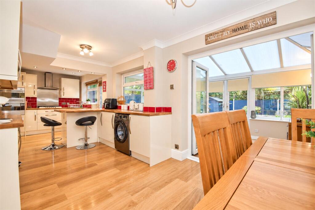 House in Chester, Ellesmere Port - View 3