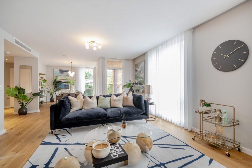 Apartment in London - View 5