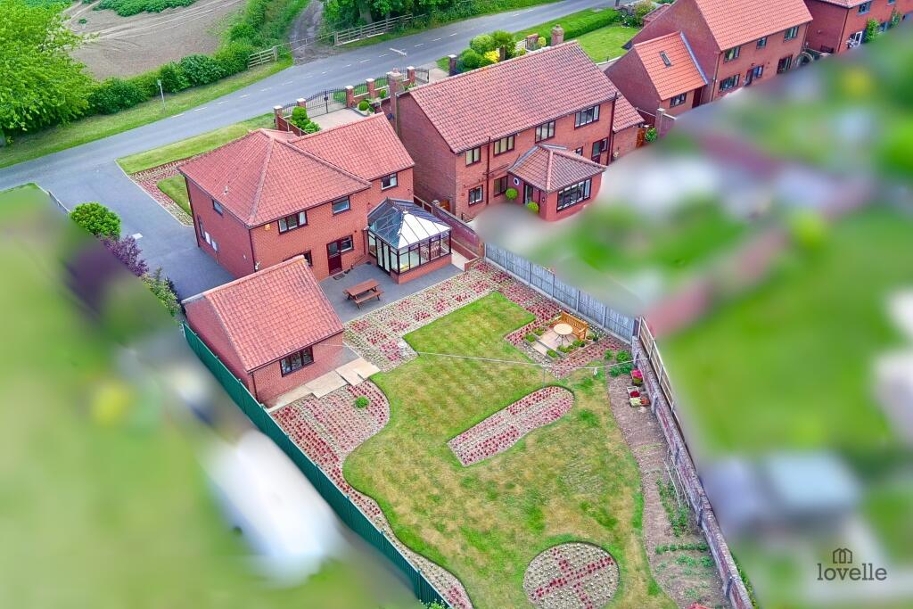 Main image of property: Horkstow Road, Barton-upon-Humber, North Lincolnshire, DN18