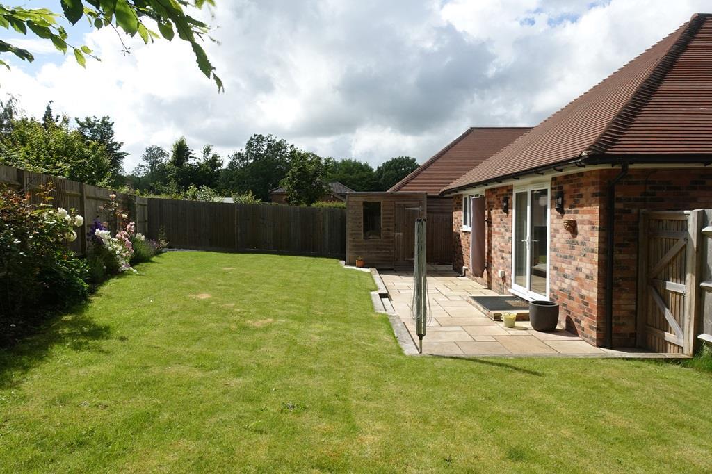 Gurney Close, Broad Oak photo 2