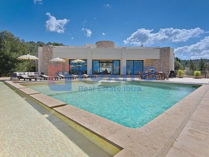 Main image of property: Balearic Islands, Ibiza, Sant Josep De Sa Talaia