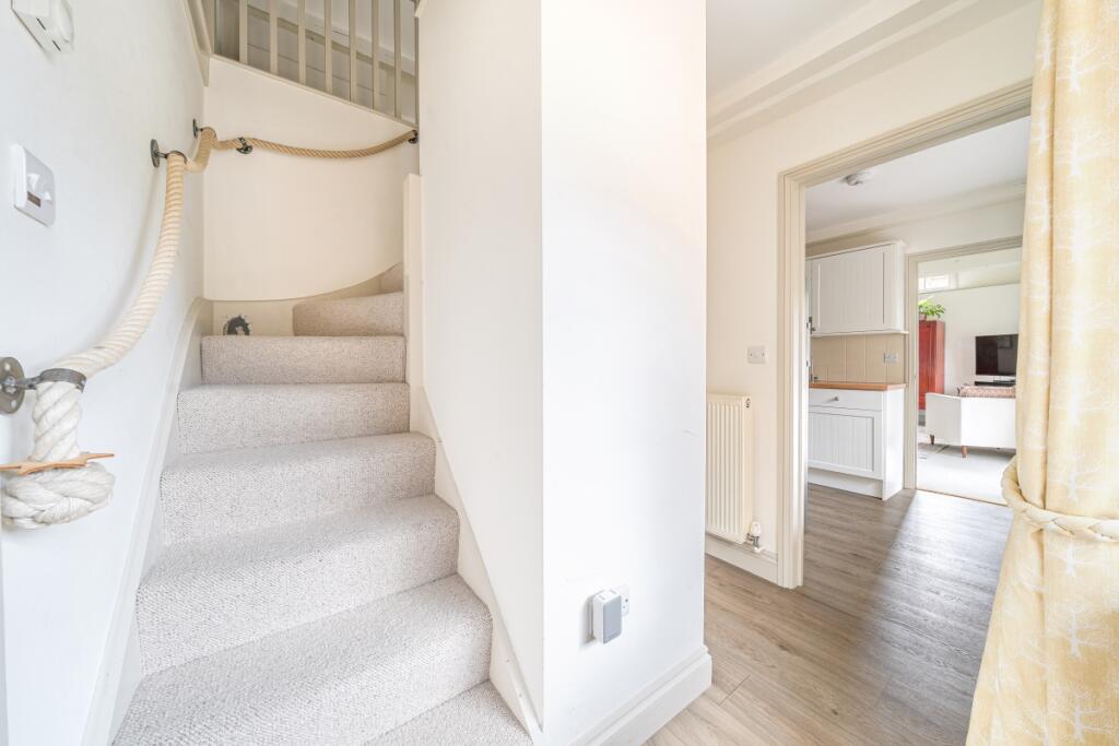 House in Marlborough, Ramsbury - View 2