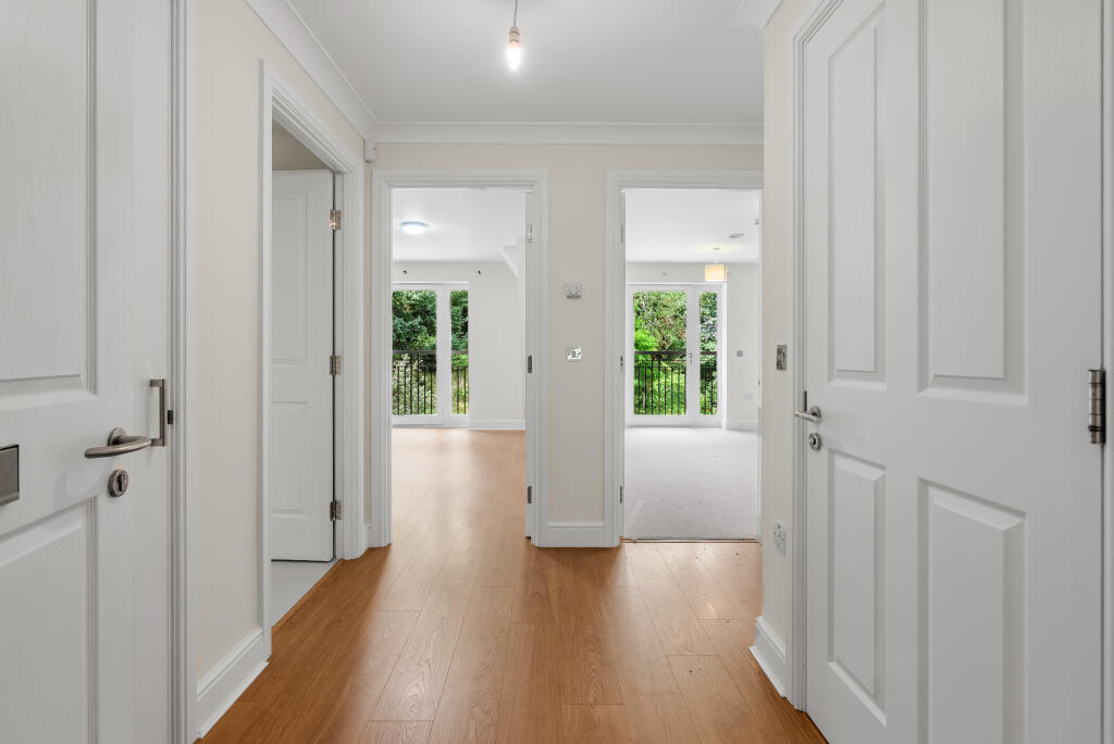 Apartment in Worcester - More