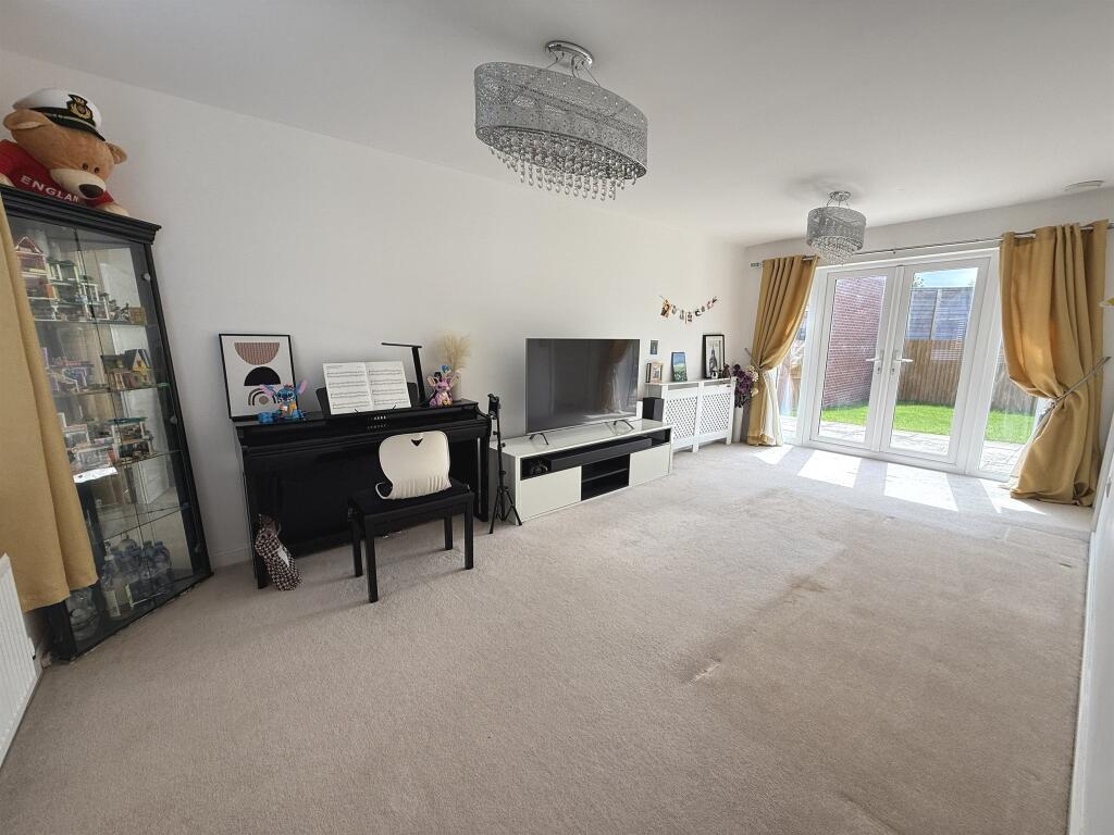 House in Middlesbrough, Hemlington - View 4