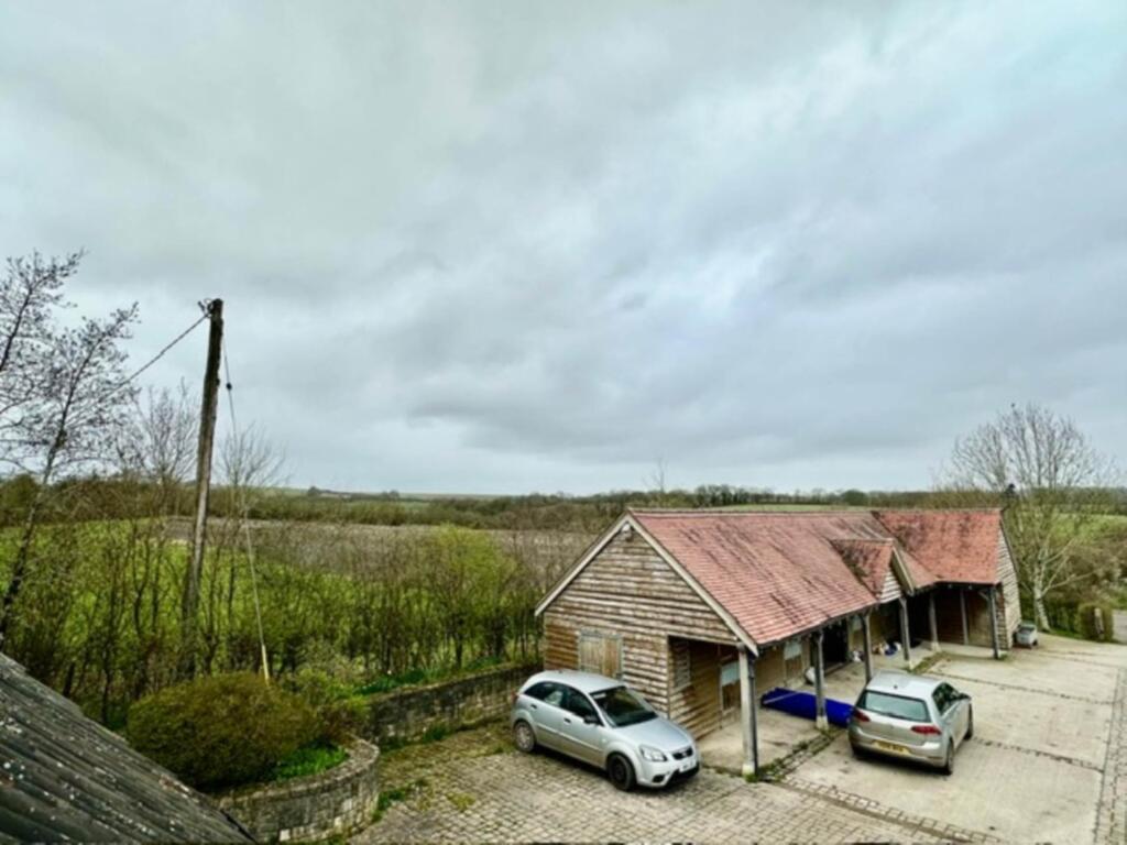 Additional image 10 of Charnage, Mere