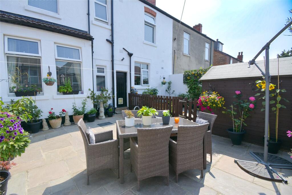 House in Wallasey, New Brighton - More