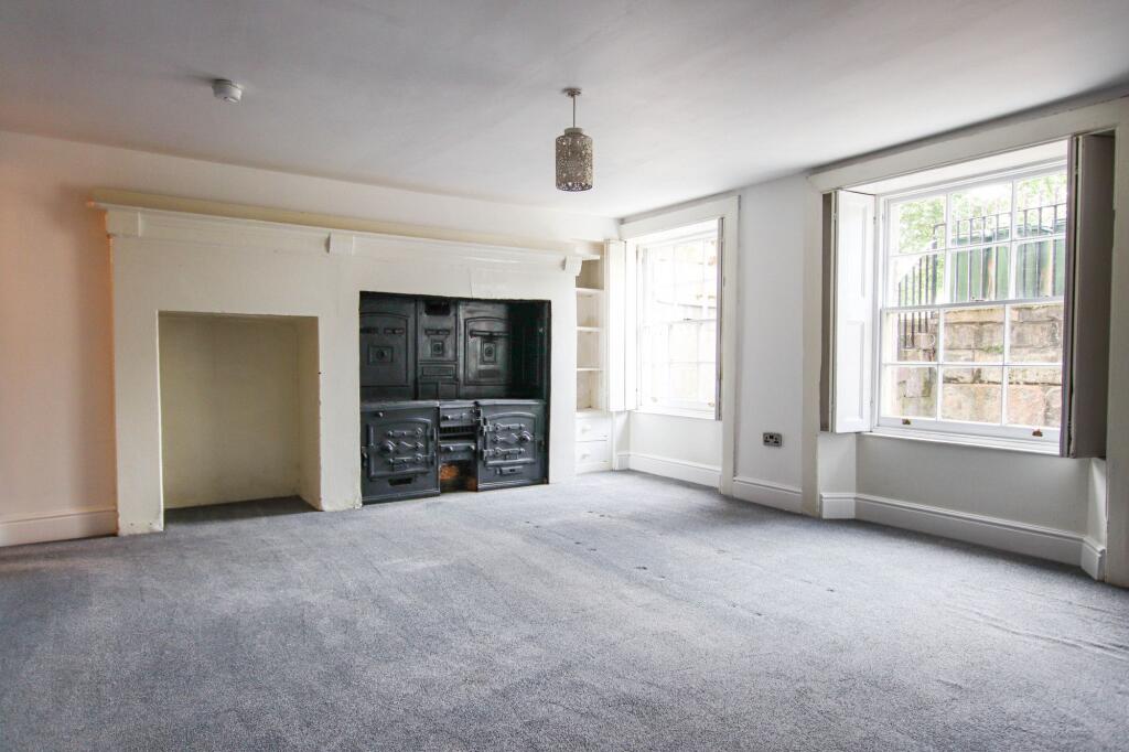 Hamilton Square, Birkenhead, CH41 photo 2