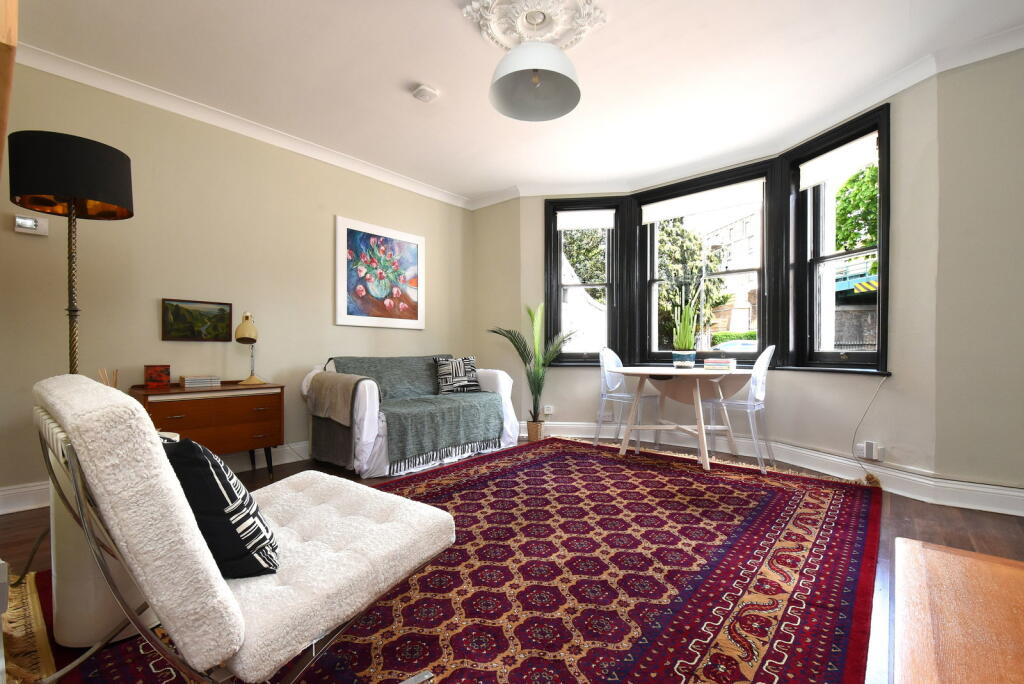 Main image of property: Ravensbourne Park, London, SE6 4XS