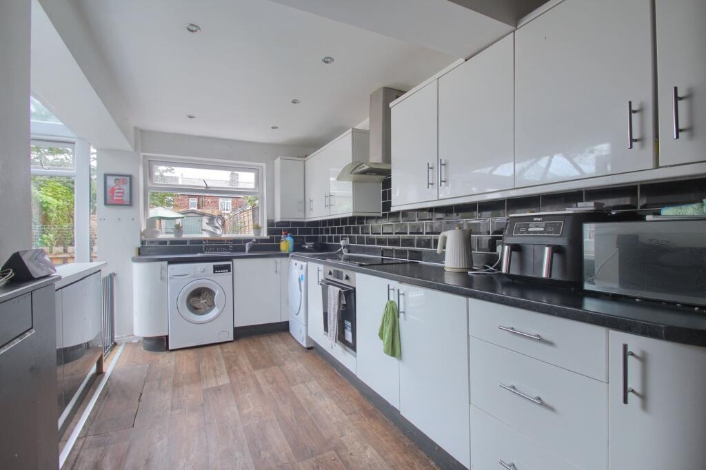 House in Stockton-on-Tees - More