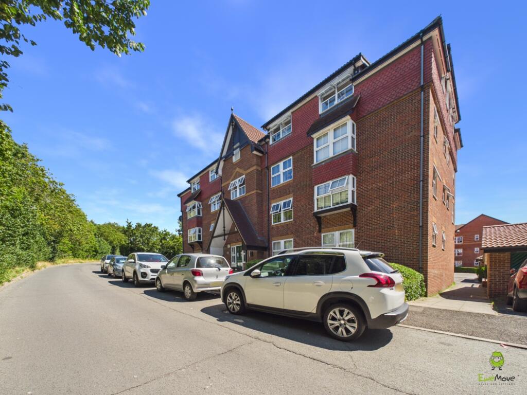 Wardour Court, Dartford, DA2, Dartford