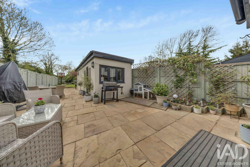 House in East Cambridgeshire, Ely - View 4