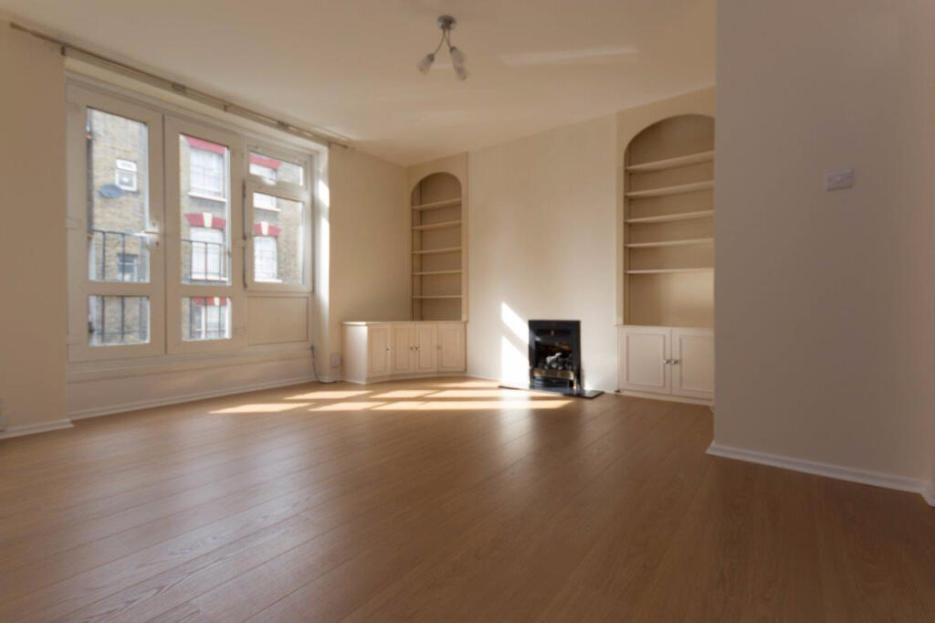Apartment in Ilford - View 4