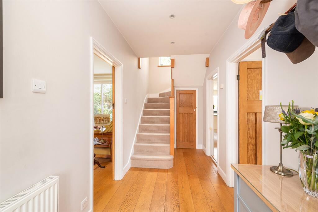House in Princes Risborough, Monks Risborough - View 5