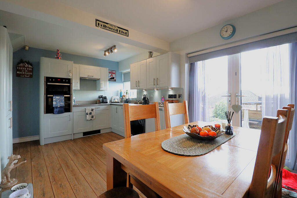 Deacons Way, Monk Bretton Barnsley, S71 photo 2