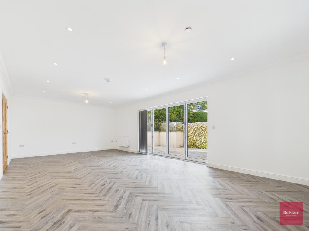 House in Swansea, Uplands - View 4