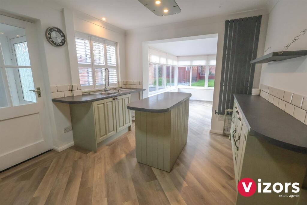 House in Redditch, Abbeydale - View 4