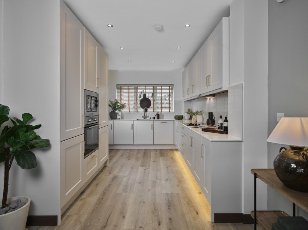 House in Epping Forest, North Weald - View 3