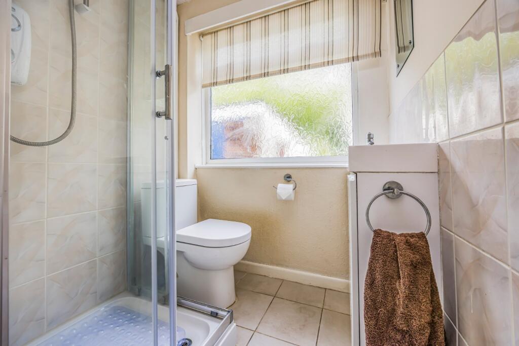 The Dale, Waterlooville, Hampshire, PO7 photo 5