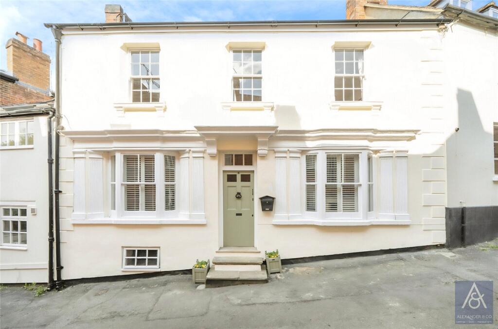 Main image of property: Bristle Hill, Buckingham, Buckinghamshire