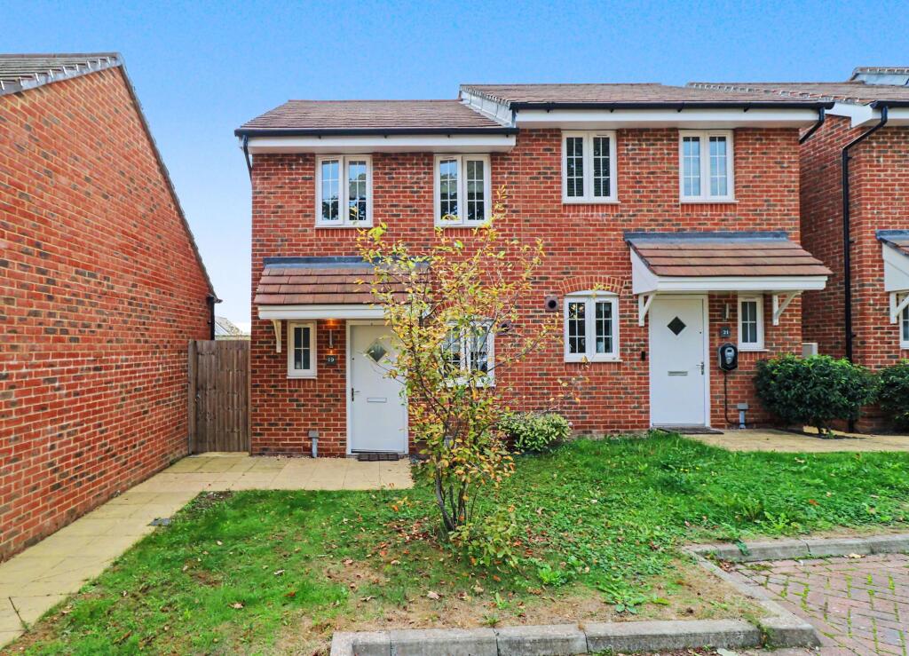 Main image of property: Kingsmill Drive, Fair Oak, SO50