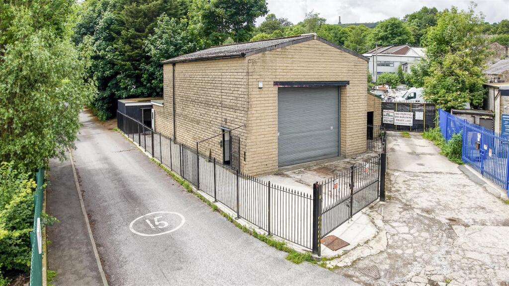 Main image of property: Railway St, Ramsbottom, Bury
