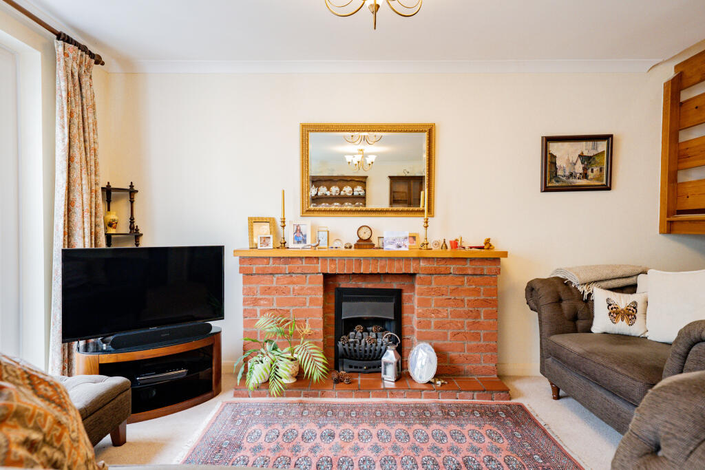 House in Charnwood, Anstey - More