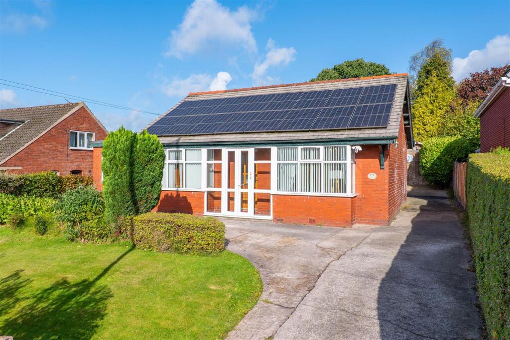 Main image of property: Lancaster lane, Leyland