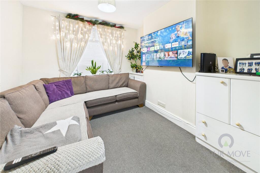 House in Kettering, Avondale - View 2