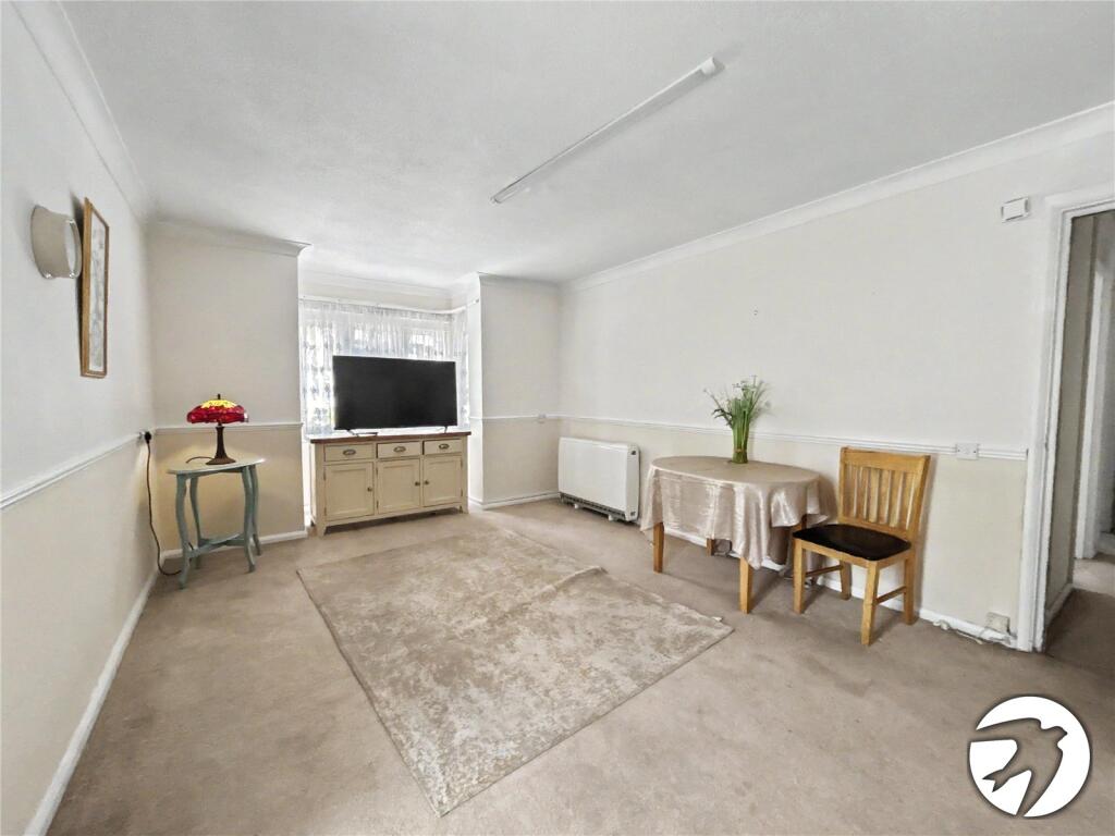 Apartment in Sidcup, Penhill, Blackfen - View 5
