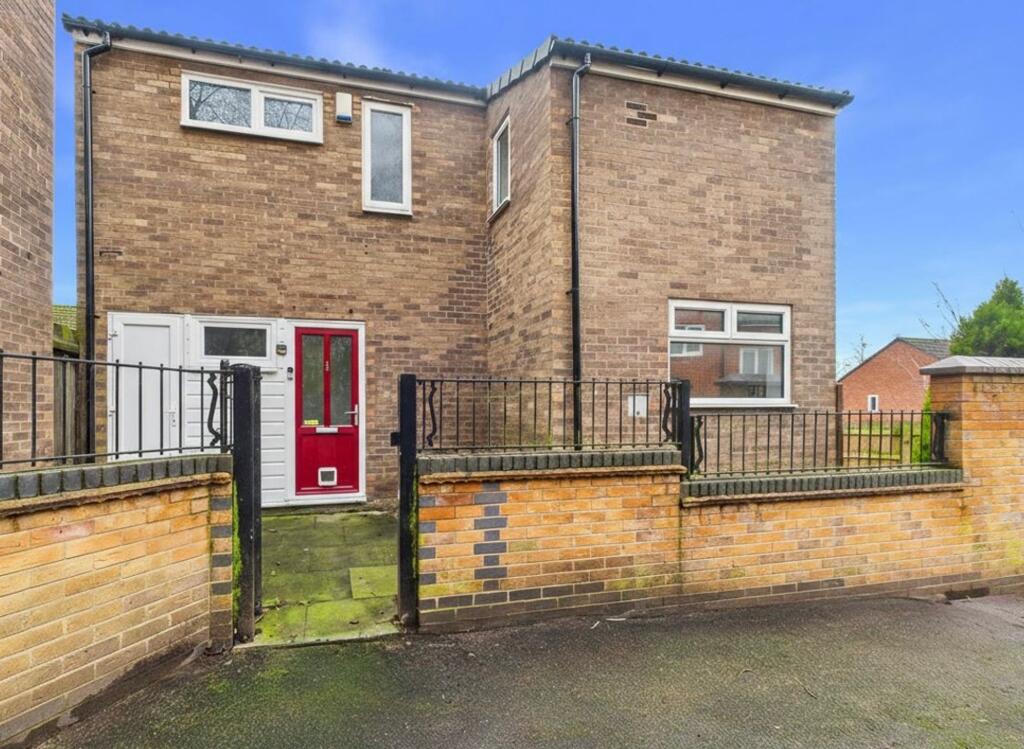 Main image of property: Lorne Walk, Nottingham