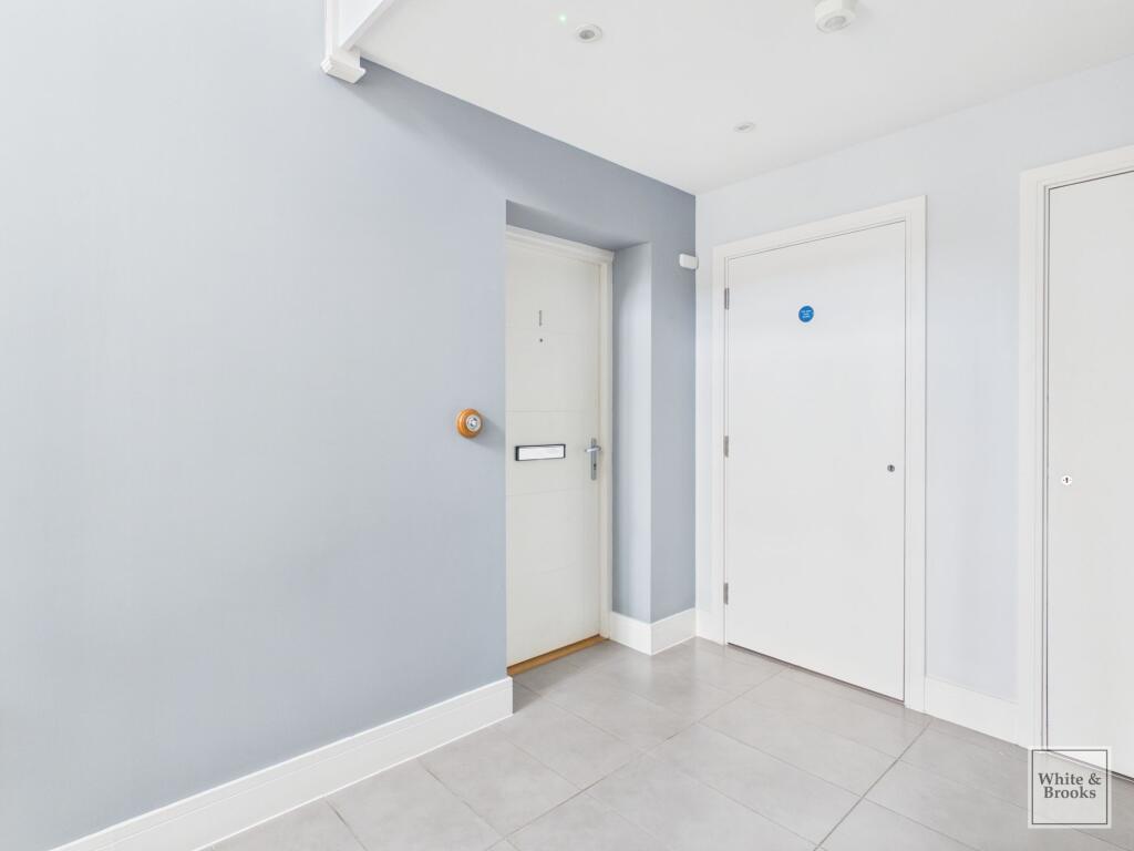 Apartment in Portsmouth - View 5
