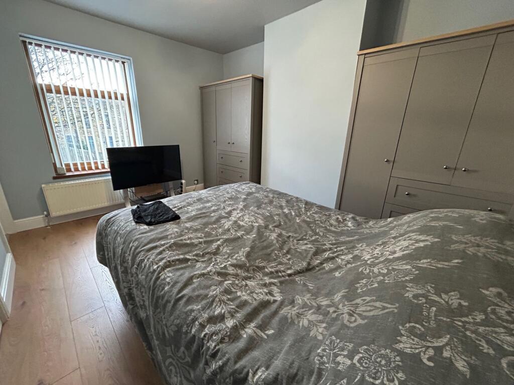 Additional image 9 of Huddersfield Road, Wyke, BD12