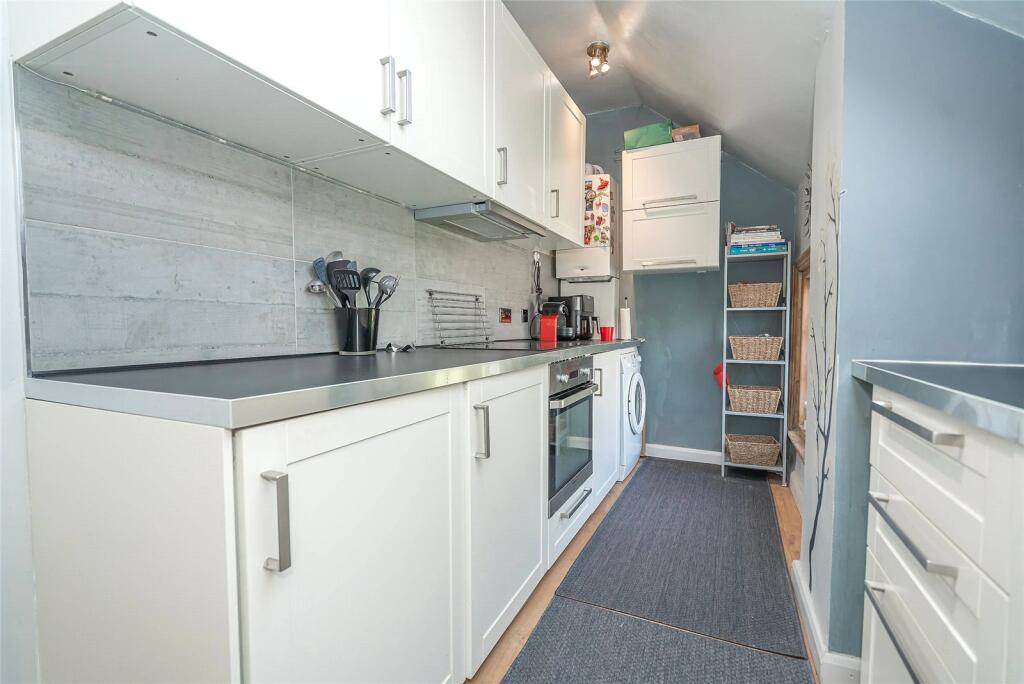 Apartment in London - View 4
